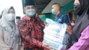 Langsung tinjau lokasi Kebakaran di jalan Imam Bonjol Kelurahan IV Kota Kecamatan Tungkal Ilir, Bupati Tanjung Jabung Barat, H. Anwar Sadat