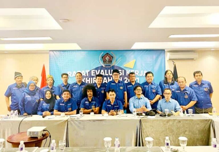 Tak hanya itu, PWI Tangsel juga memiliki lembaga penelitian (Litbang) yang fokus pada penelitian berbasis data terhadap kebijakan-kebijakan Pemerintah