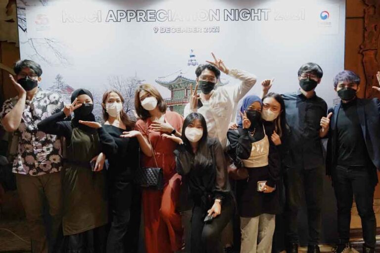 KCCI memberikan apresiasi kepada influencer, content creator, media dan power blogger pada acara Malam Apresiasi KCCI 2021
