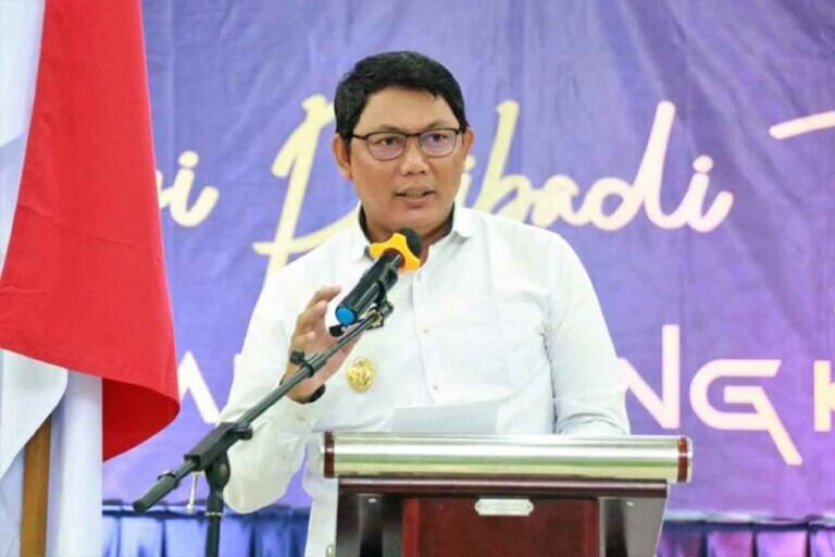 Wakil Bupati Tanjung Jabung Barat Hairan, menghadiri Gathering Sinergi Pribadi Terpilih bersama nasabah internal BRI Cabang Kuala Tungkal