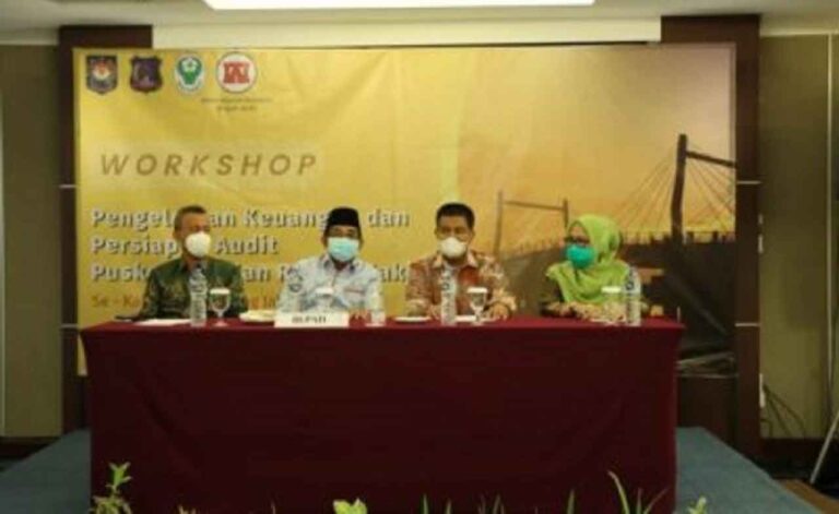 Bupati Tanjung Jabung Barat Drs. H. Anwar Sadat, menghadiri sekaligus membuka Workshop Pengelolaan Keuangan dan Persiapan Audit