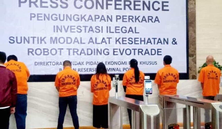 Polri Bongkar Penipuan Investasi Robot Trading, 6 Orang Jadi Tersangka