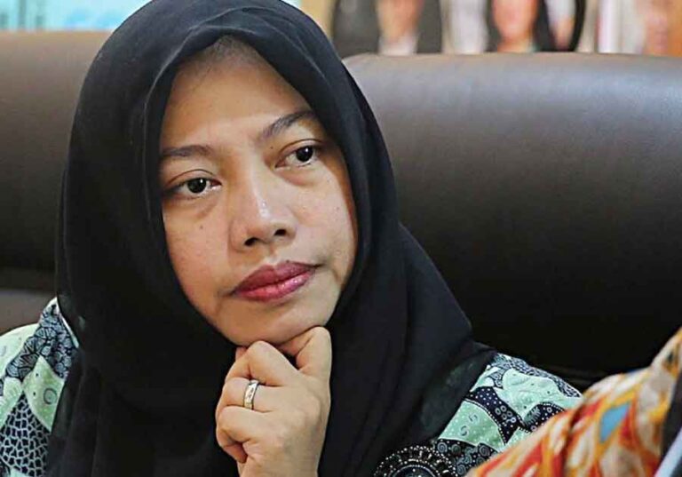 Anggota Dewan Pembina Perkumpulan Untuk Pemilu dan Demokrasi (Perludem), Titi Anggraini mengatakan pengisian penjabat kepala daerah