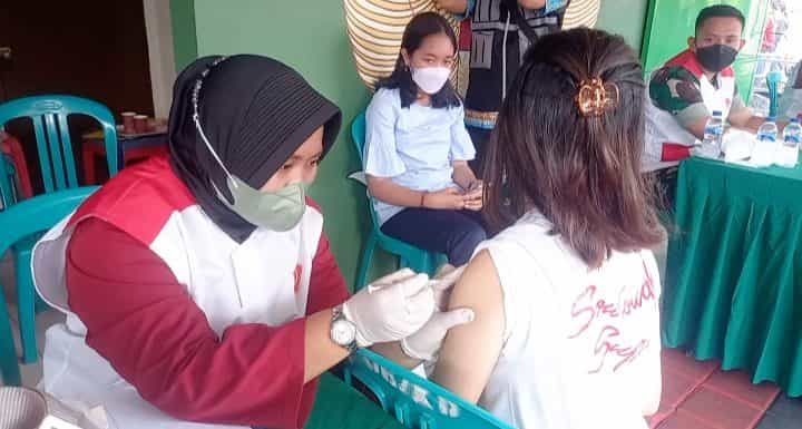 Vaksinasi Booster Digelar di Kampung Pancasila RW 012 Semanan
