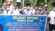 Wakil Ketua DPRD Tanjung Jabung Barat H. Muh. Sjafril Simamora, melaksanakan Reses ke-II Tahun Sidang 2021-2022 di Desa Mekar Alam