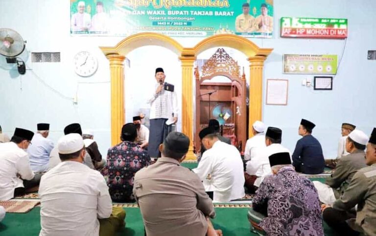 Safari Ramadhan ini bertujuan untuk menjalin tali silahturahmi ukhuwah islamiyah terhadap sesama umat muslim. Demikian dikatakan Wakil
