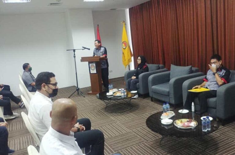 Ketua Umum PBTI Letjen TNI Purn H.M Thamrin Marzuki melepas Timnas Taekwondo Indonesia untuk kembali ke Pengprov masing-masing
