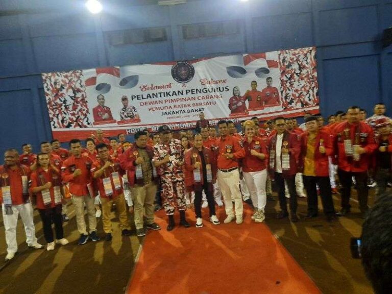 Dewan Pengurus Cabang Pemuda Batak Bersatu (PBB) Jakarta Barat DKI Jakarta periode 2022- 2025, Ronal Sihotang resmi dilantik. Pelantikan