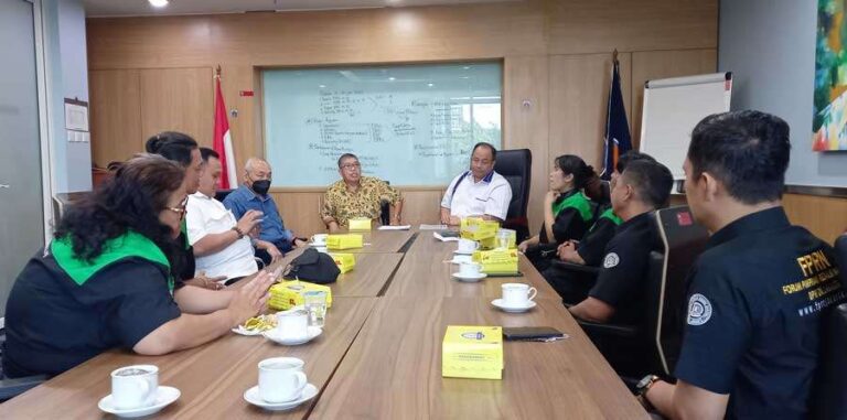Dalam acara coffee morning di ruangan Sekretariat DPRD DKI Fraksi NasDem. Abdul Azis Muslim mengajak FPRN Jakarta bersinergi dengan