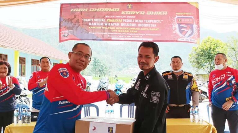 Kegiatan Bakti Sosial Kumham Peduli Desa Terpecil atau Kumham Bogor Raya sebagai rangkaian peringatan Hari Dharma Karya Dhika ke 77