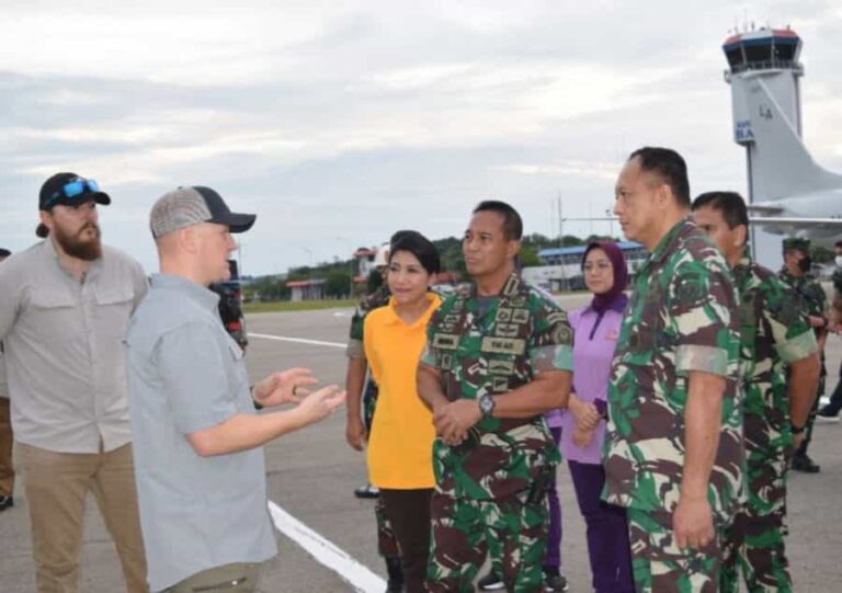 Danlanud Hang Nadim Sambut Kedatangan Panglima TNI dan Kasau di Batam