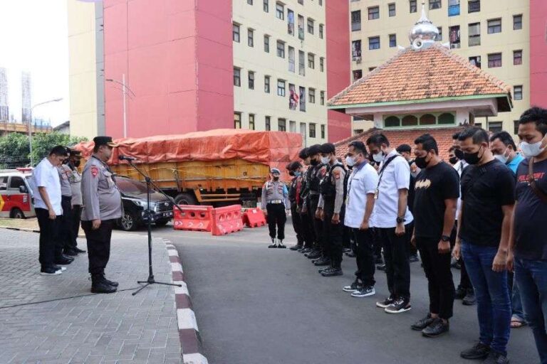 Polres Jakarta Barat Berhasil Sita 1276 Botol Miras Berbagai Merk