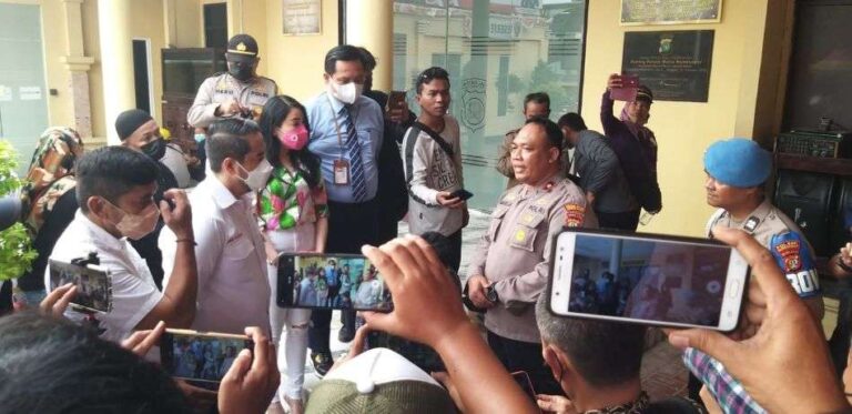 Lecehkan Wartawan, LCKI dan FWJ Jakbar Soroti Klarifikasi Kapolsek Kembangan