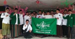 Pengurus PRNU Cipulir 2022-2027 Dilantik, Siap Jalin Sinergitas PRNU Cipulir 1 Ketua PCNU Jakarta Selatan melantik Pengurus PRNU Cipulir masa khidmah 2022-2027 di Aula Kantor Kecamatan Kebayoran Lama, Jaksel