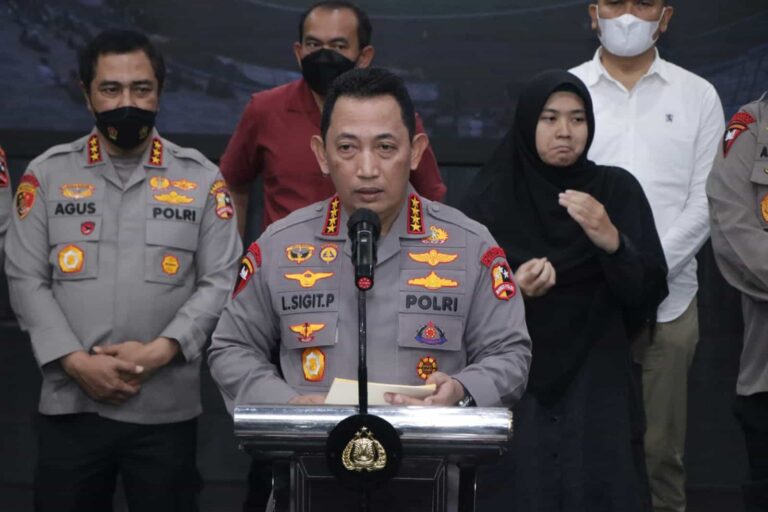 Tragedi Kanjuruhan, Kapolri: Ada 6 Tersangka Terbukti 