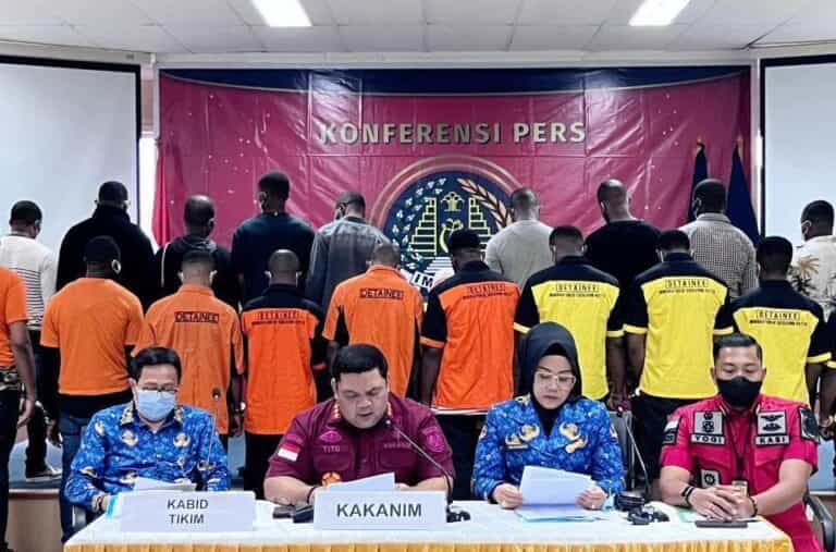 Imigrasi Bandara Soekarno Hatta Amankan 20 WNA di Apartemen Cengkareng