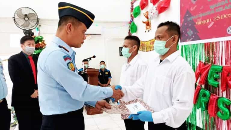 49 Warga Binaan Lapas Khusus Gunung Sindur Terima Remisi Natal