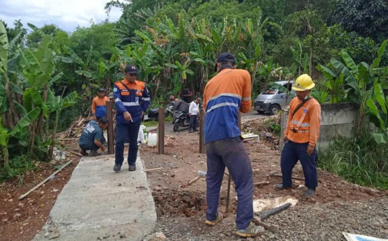 Daop 1 Jakarta Tutup Perlintasan Sebidang Liar, Minta Warga Patuhi Aturan