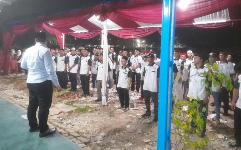 Hal ini disampaikan Ketua DPD Forkabi Jakarta Barat H. Sarmilih saat memimpin Apel Siaga didepan para anggotanya dikawasan Semanan,