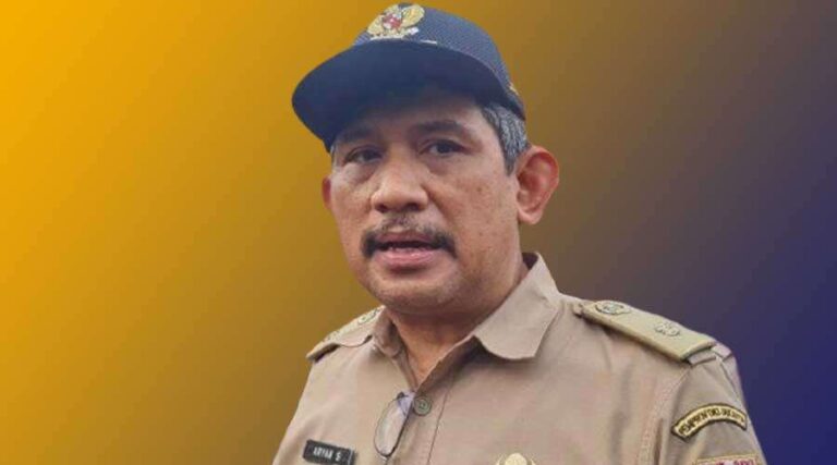 Sejumlah warga Kelurahan Kedoya Selatan, Kecamatan Kebon Jeruk, Jakarta Barat diduga dipungut biaya pemutihan PTSL sebesar Rp3,5 juta.