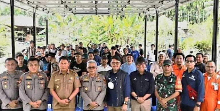 Wabup Hairan menghadiri acara Sosialisasi Jaminan Keselamatan Operasi Jalur Pipa Gas (Jargas) terhadap Warga Parit Lapis Kecamatan Betara