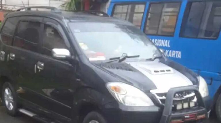 Terkait Peraturan Daerah DKI Jakarta di Bulan Suci Ramadhan sehingga sejumlah tempat prostitusi menjadi target razia petugas yang berwenang.