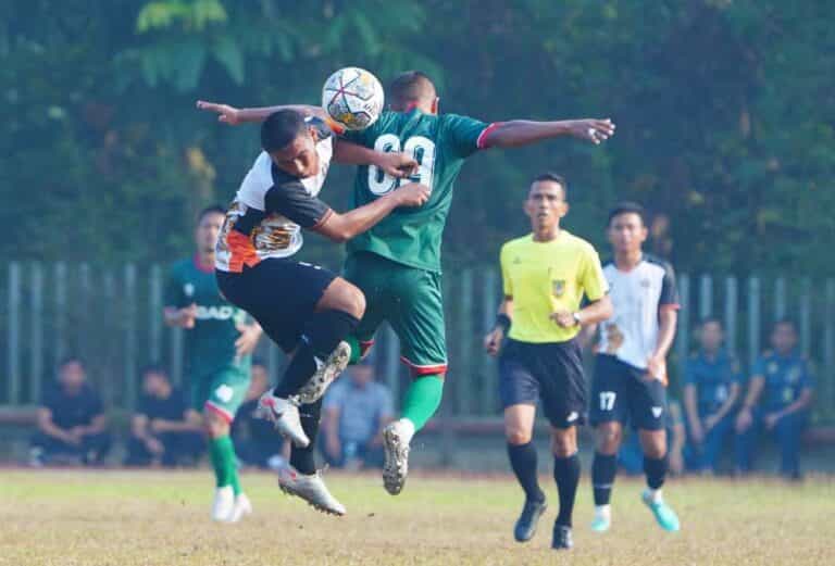 Piala Panglima TNI tahun 2023 dalam rangka menyambut HUT Kemerdekaan RI ke-78 yang digelar di lapangan sepak bola Mabes TNI dan