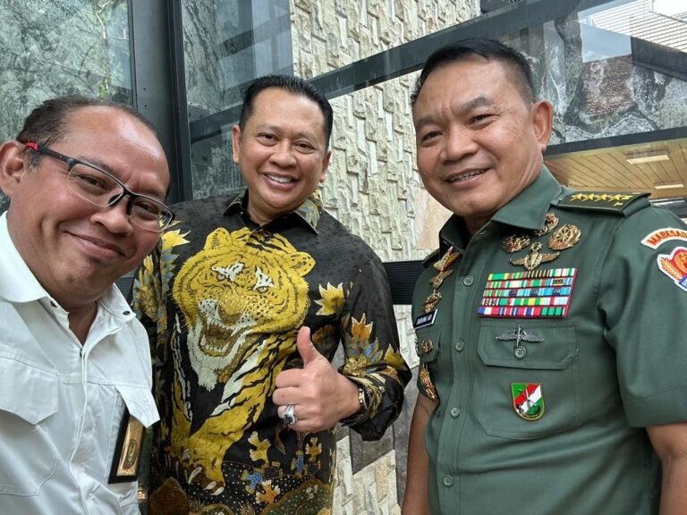 Bertemu KASAD TNI, Bamsoet Apresiasi Kesiapan TNI-AD Hadapi Pemilu serta Ingatkan Pentingnya Netralitas TNI dan Polri