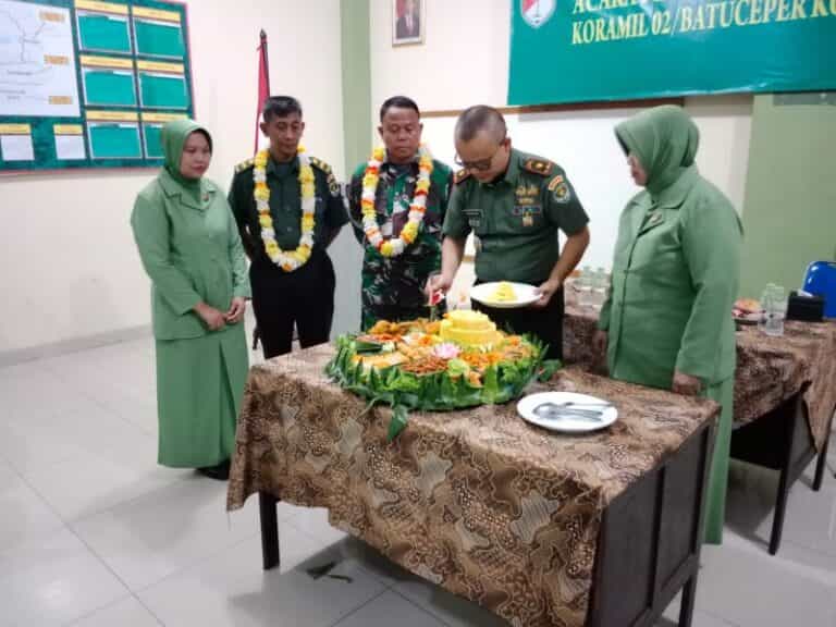 Pelepasan Dua Babinsa Purna Tugas, Ini Pesan Danramil Batuceper