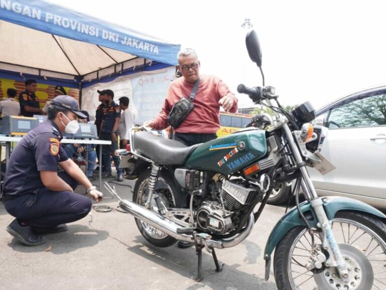UP PKB Kedaung Angke Gelar Uji Emisi Gratis di Terminal Kalideres