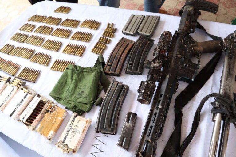 Satgas Gabungan TNI-Polri Tembak Mati Lima KST Papua