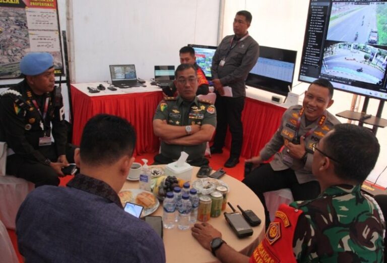 Wadanpuspomad Tinjau Posko Command Center Subsatgas Lakir Pomdam Jaya 