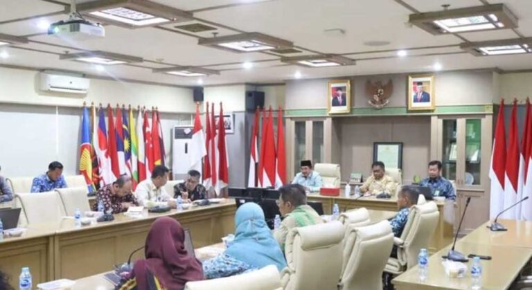 Bupati Anwar Sadat,kunjungan dalam rangka Audiensi Penguatan Ketahanan Pangan Kabupaten Tanjabbar ke Badan Pangan Nasional RI