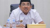 Bupati Tanjung Jabung Barat, Drs. H. Anwar Sadat, mengikuti webinar Bincang Stranas dalam rangka rapat koordinasi penguatan Aparat