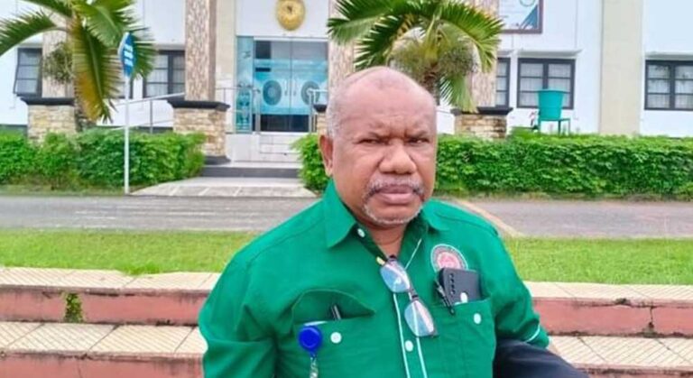 Oknum pejabat Disperindagkop dan UKM Manokwari, Polresta Manokwari, LP3BH Manokwari, Kadis Perindagkop dan UKM Manokwari Yan Ayomi