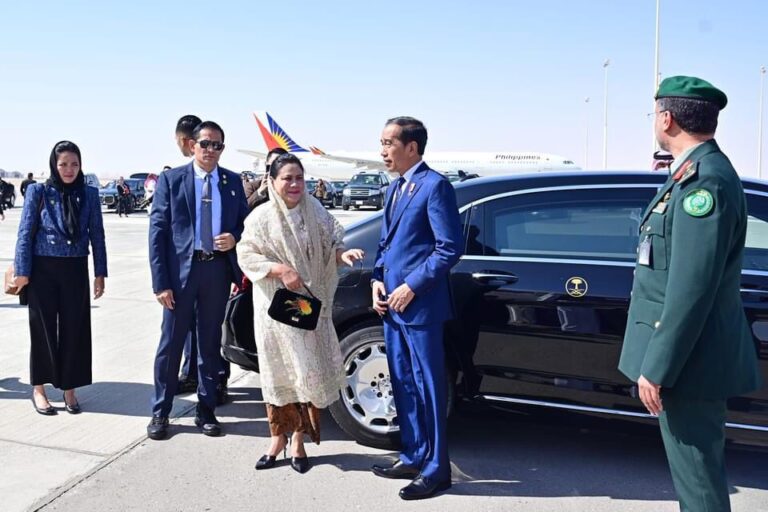 Dari Riyadh, Presiden Jokowi dan Rombongan Bertolak ke Tanah Air
