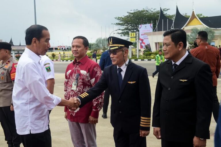 Mentawai Memiliki Bandara Baru, Ini Pesan Jokowi 