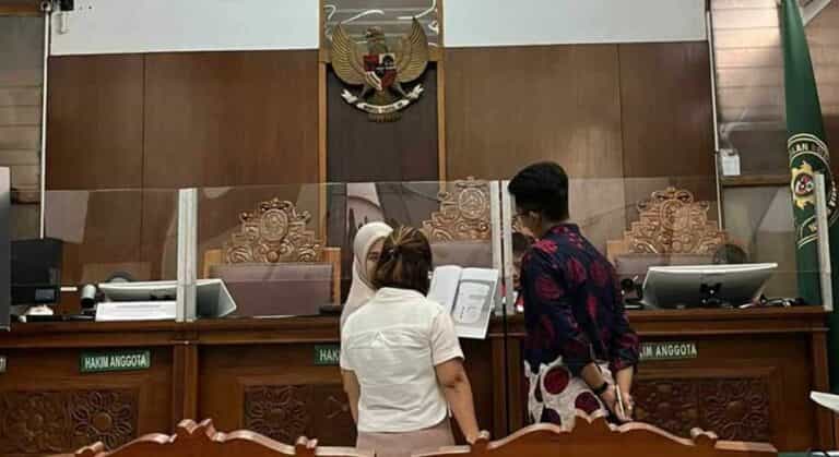 Sehingga perjuangan Klien kami Orantji Sofitje maupun anaknya dalam membangun dan membesarkan bisnis PT Herbalife selama lebih dari