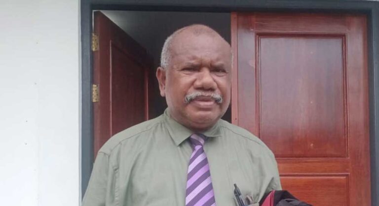 Sengkarut kasus penganiayaan oknum Kadis Perindagkop dan UKM Manokwari, Yan Ayomi tersangka di Polresta Manokwari, LP3BH Manokwari