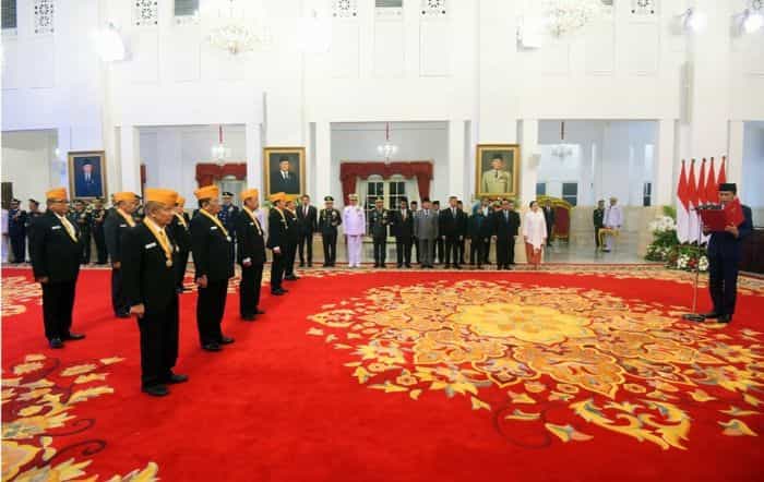 Presiden RI Joko Widodo Lantik Keanggotaan DPP dan Wantimpus LVRI