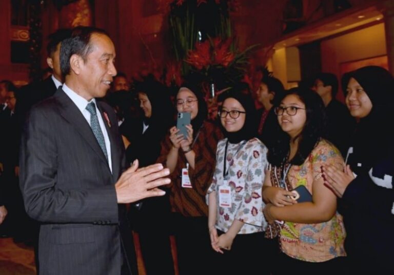 Hari Kedua di Filipina, Presiden RI Joko Widodo akan Bertemu Presiden Marcos Jr