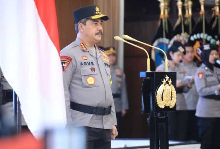 Wakapolri Pimpin Upacara Korps Raport, Empat Perwira Polri Pecah Bintang