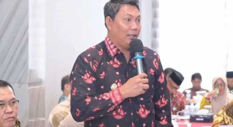 Wakil Bupati Tanjung Jabung Barat (Tanjabbar) Hairan, mengajak semua lapisan masyarakat untuk wujudkan Pemilu 2024 damai dan tentram.