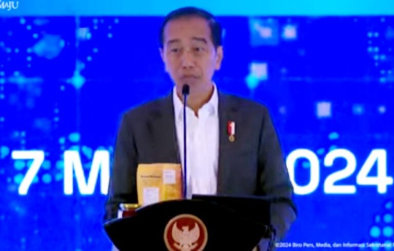 Buka BRI Microfinance Outlook 2024, Presiden Jokowi Usulkan Tokoh Pembangunan Ekonomi RI Dihadiahi Nobel