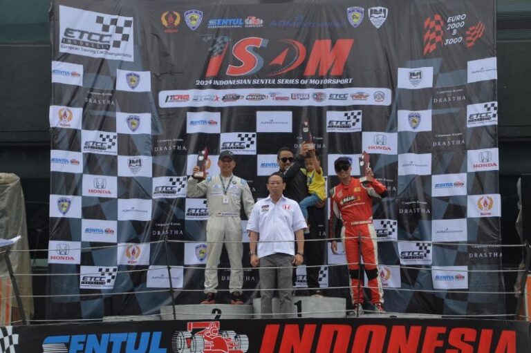 Fantastis Pembalap Helmiansyah Irawan, Meraih Dua Trophy Pada Serie Pembuka ISSOM 2024 dengan Persiapan Minim