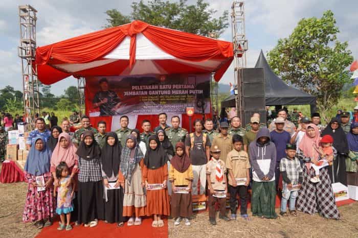 Danrem 071/Wijayakusuma Dampingi Pangdam IV/Diponegoro dalam Peresmian Jembatan Gatung Merah Putih