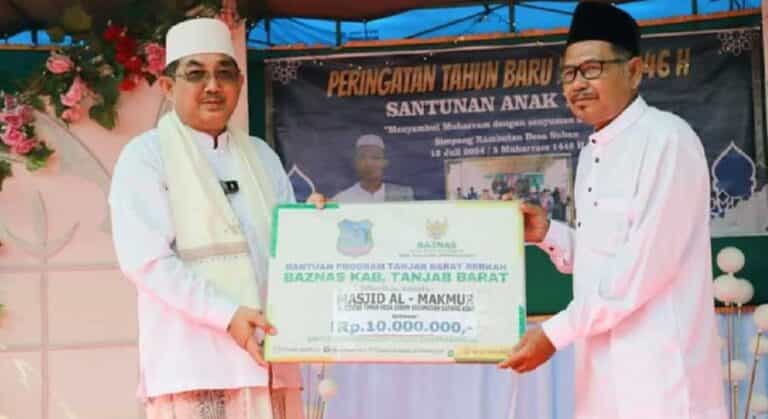 Hal itu ia katakan saat mengunjungi Masjid Al Makmur, Simpang Rambutan, Desa Suban, Kecamatan Batang Asam dalam rangka Safari Jumat