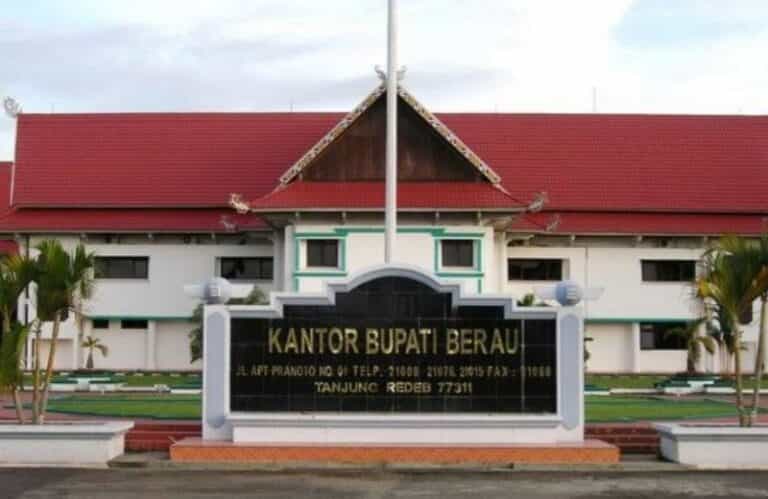 Infrastruktur Berau Jadi Sorotan, PADHI dan DRD Kaltim Kritik Keras Bupati