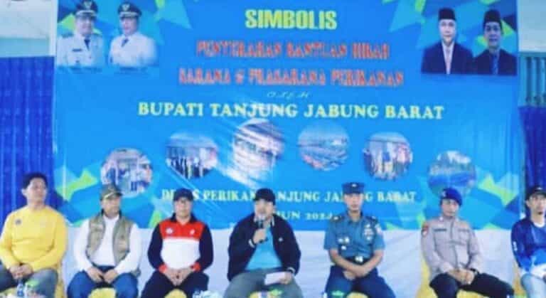 Tingkatkan perekonomian nelayan di Kabupaten Tanjab Barat, Provinsi Jambi, Pemkab Tanjab Barat akan fokus pada budidaya sektor perikanan.