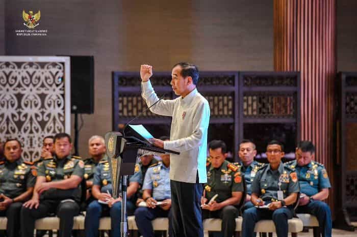 Presiden Jokowi Minta TNI dan Polri Membawa Semangat Transformasi